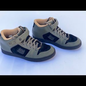 Rare Vintage Ipath Mens Shoes